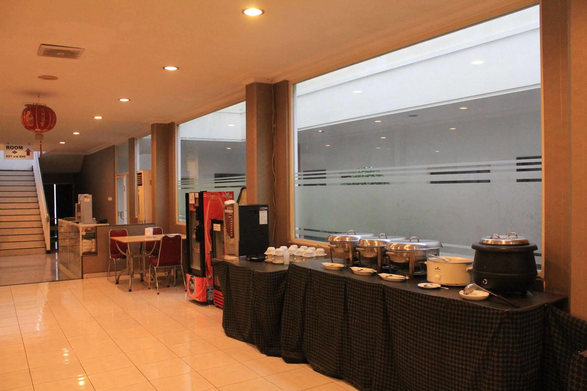 Hotel Sinar 3 Sedati Exterior foto